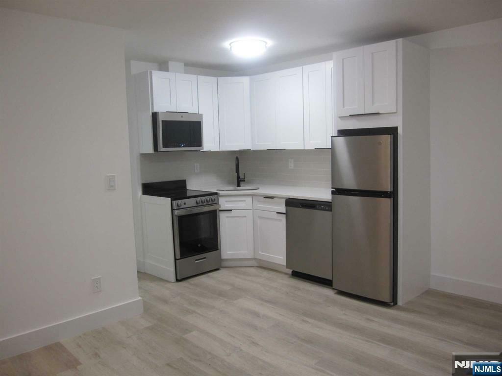 Property Photo: 119 1st Street 8B NJ 07601