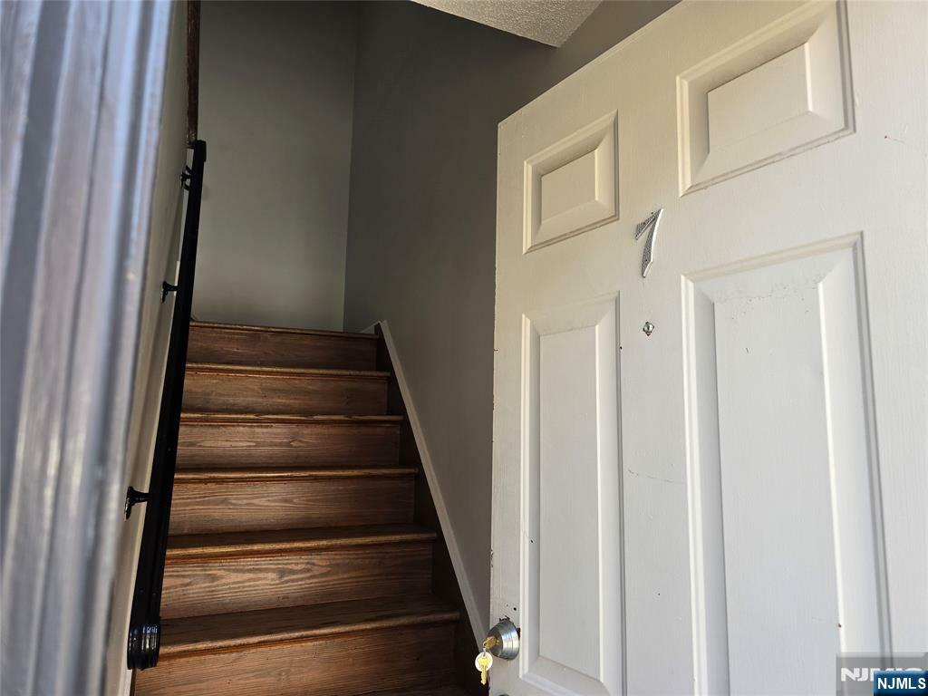 Property Photo: 322 Park Street 7 NJ 07601