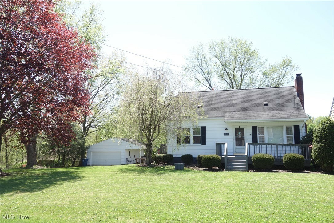 Property Photo: 552 Kruger Avenue OH 44319