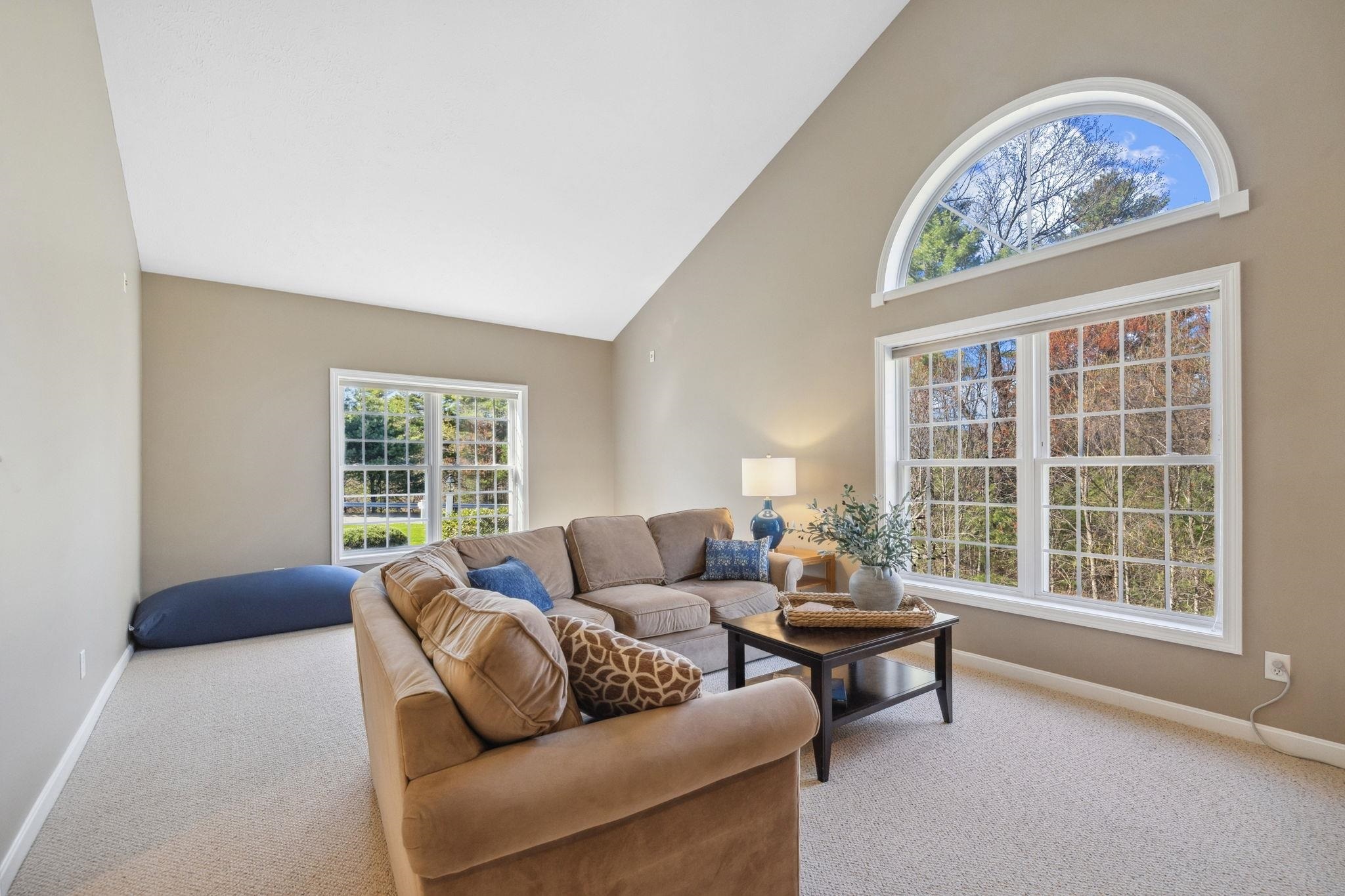 Property Photo: 16 Hunter Mill Way NH 03053