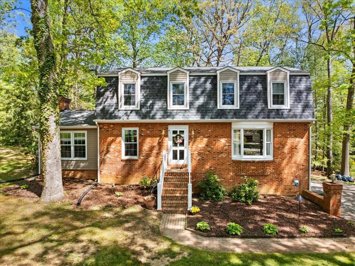 Property Photo: 2807 Tall Oaks Drive VA 24060