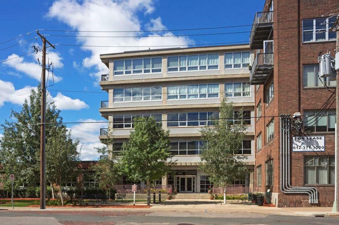 Property Photo: 901 N 3rd Street 411 MN 55401