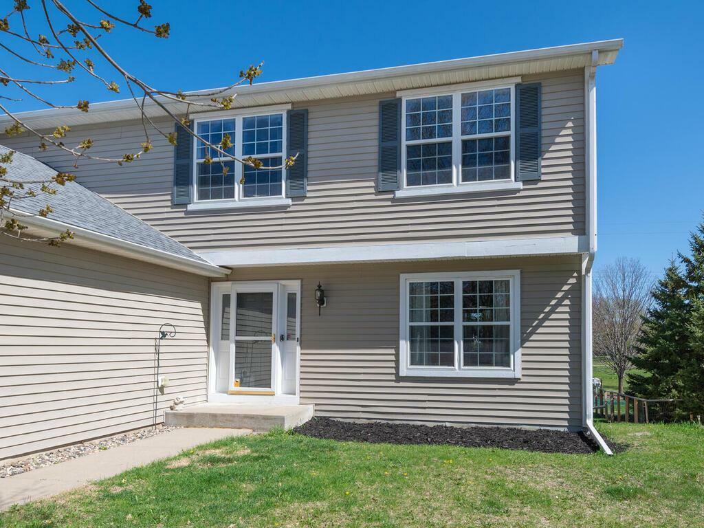 Property Photo:  810 Gilfillan Avenue  MN 55315 