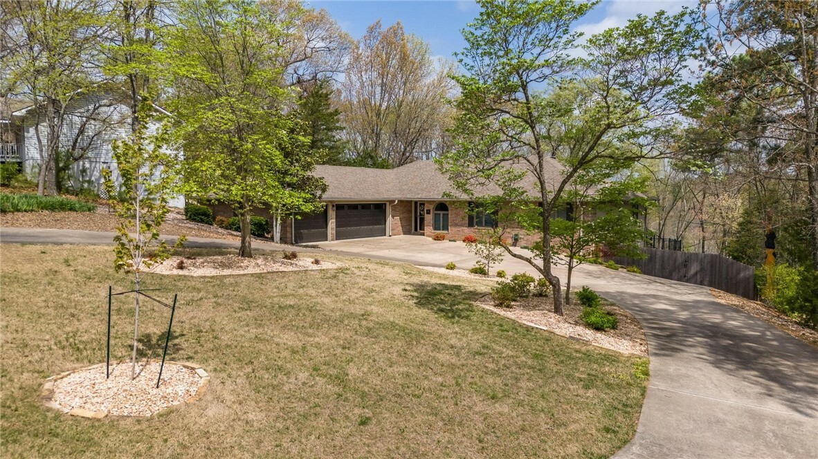 33 McKenzie Drive  Bella Vista AR 72715 photo