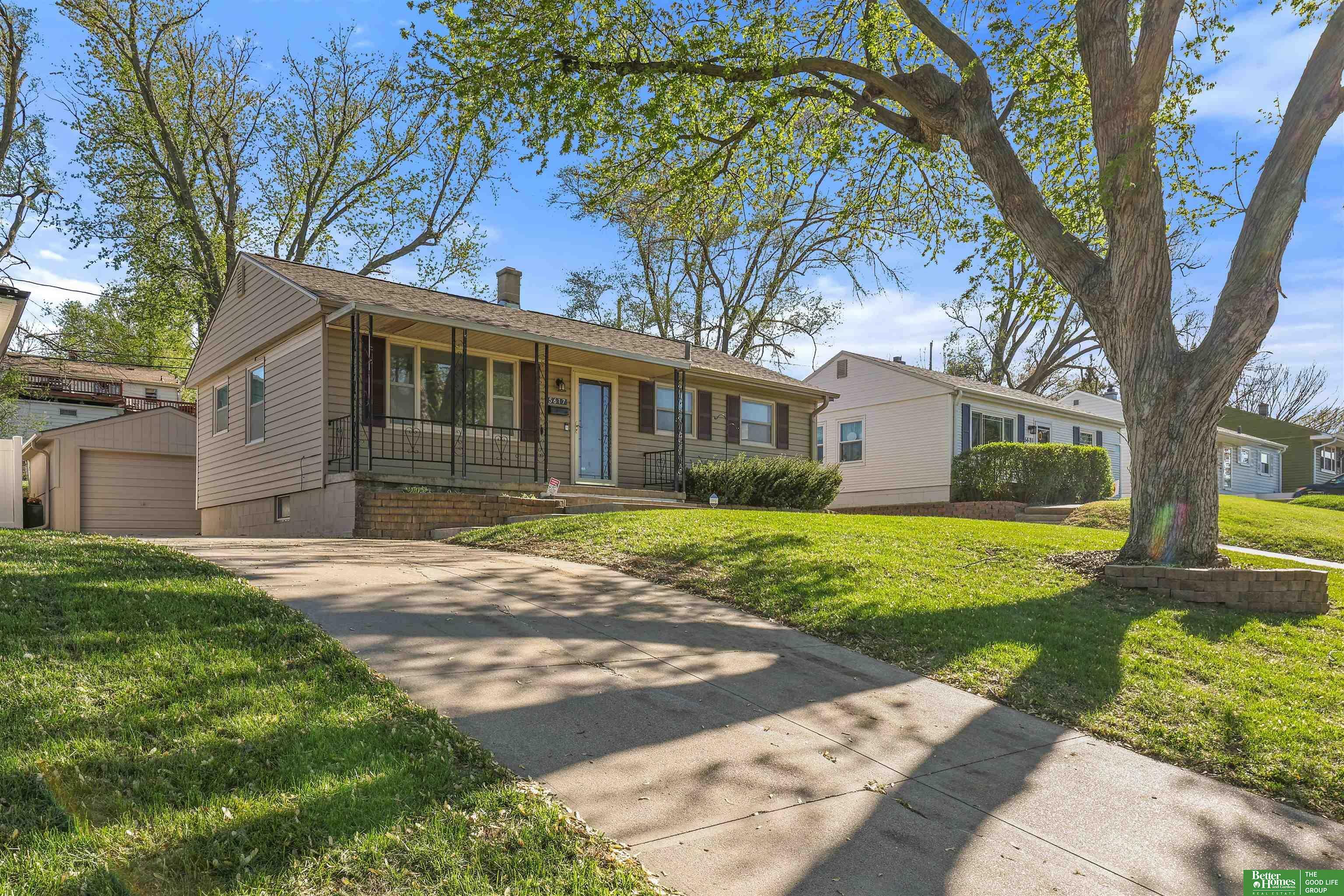 Property Photo: 5617 Frederick Street NE 68106