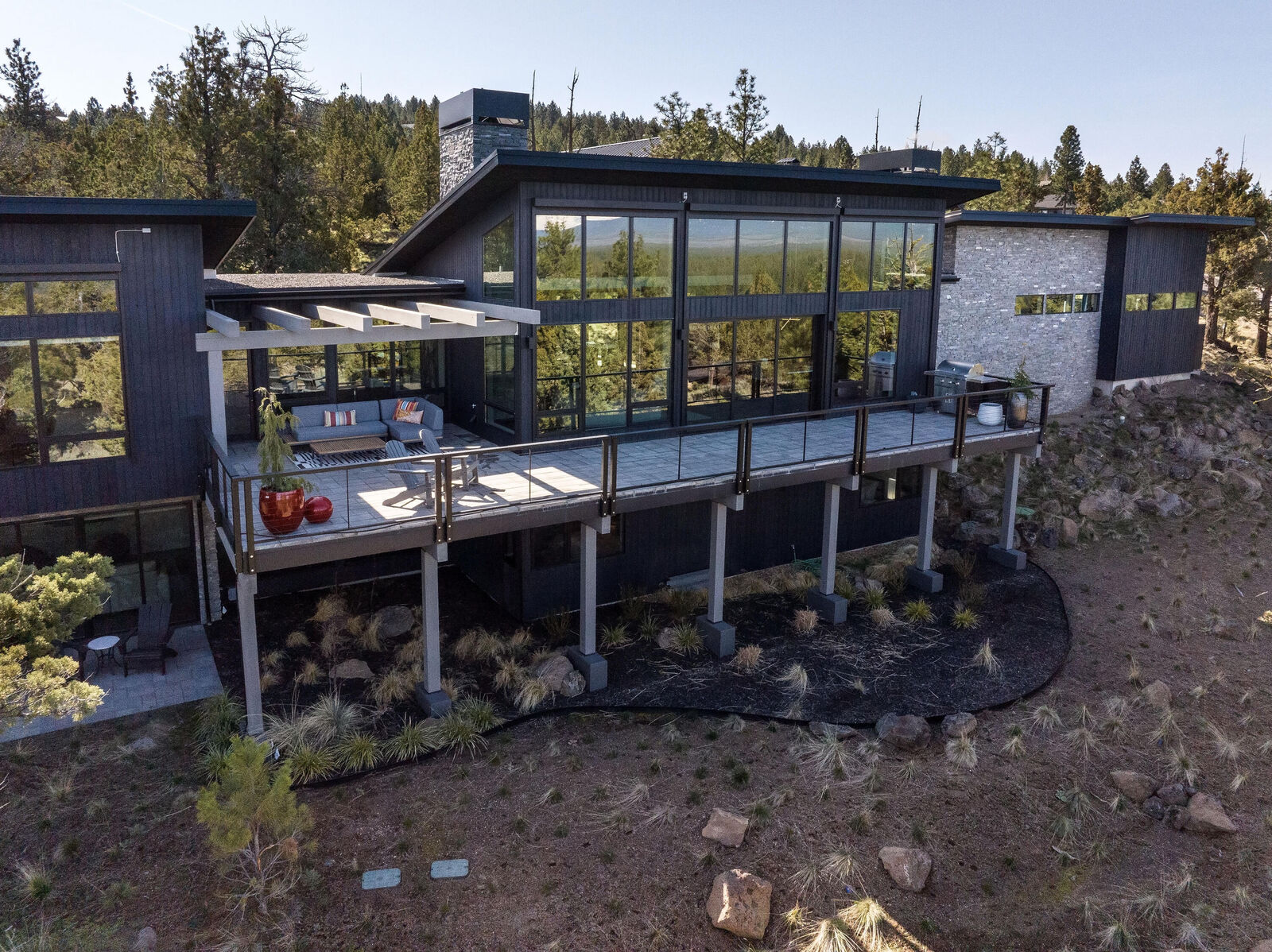Property Photo:  2060 NW Perspective Drive  OR 97703 