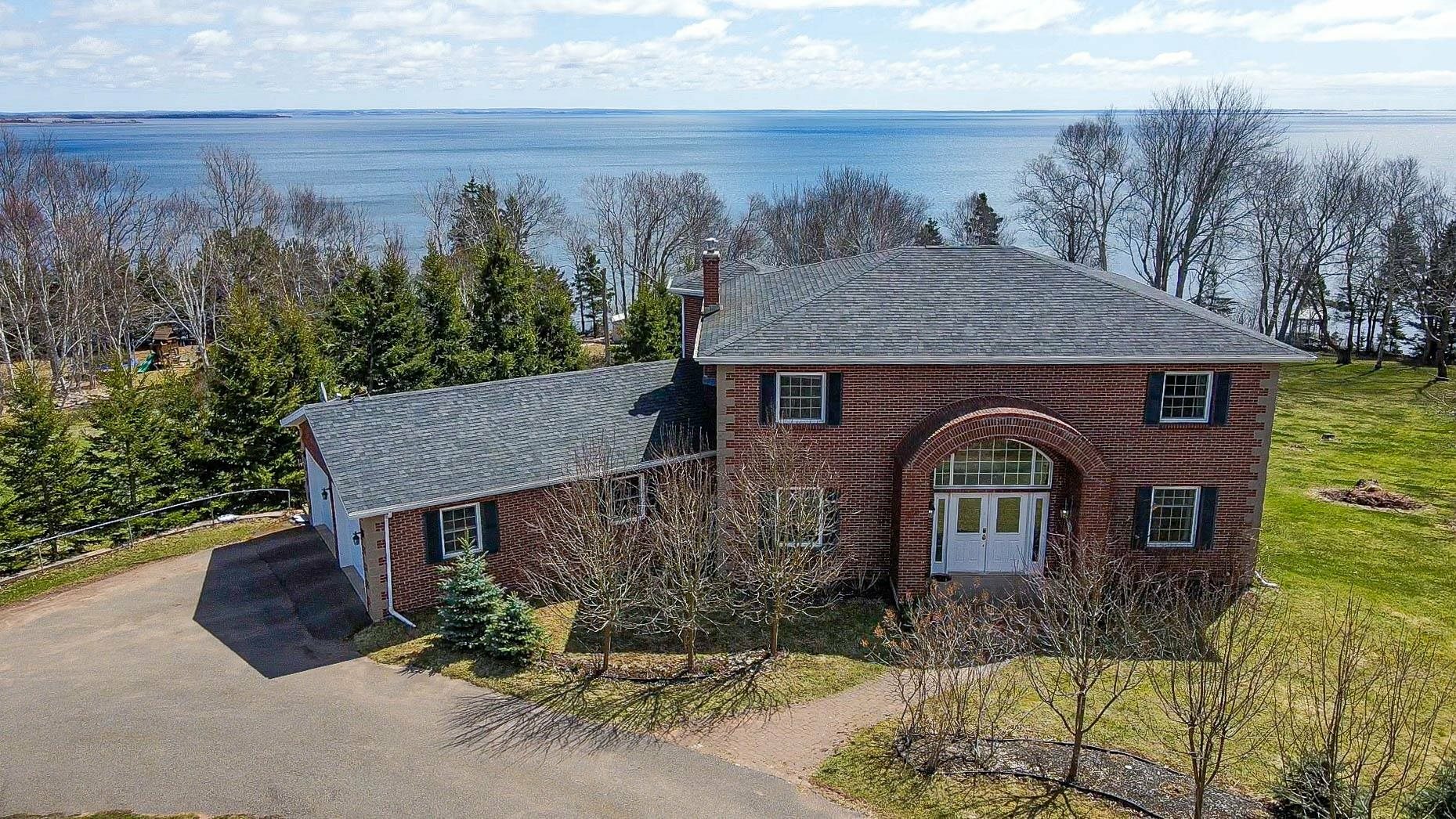 Property Photo: 223 Sundance Lane PE C1B 1L9