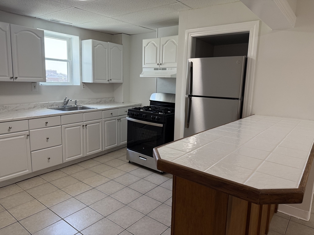 Property Photo: 65 Maverick Sq C MA 02128