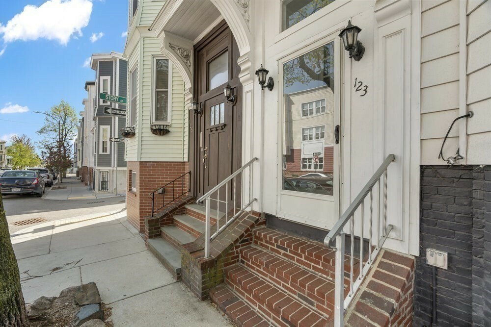 Property Photo: 123 H Street MA 02127
