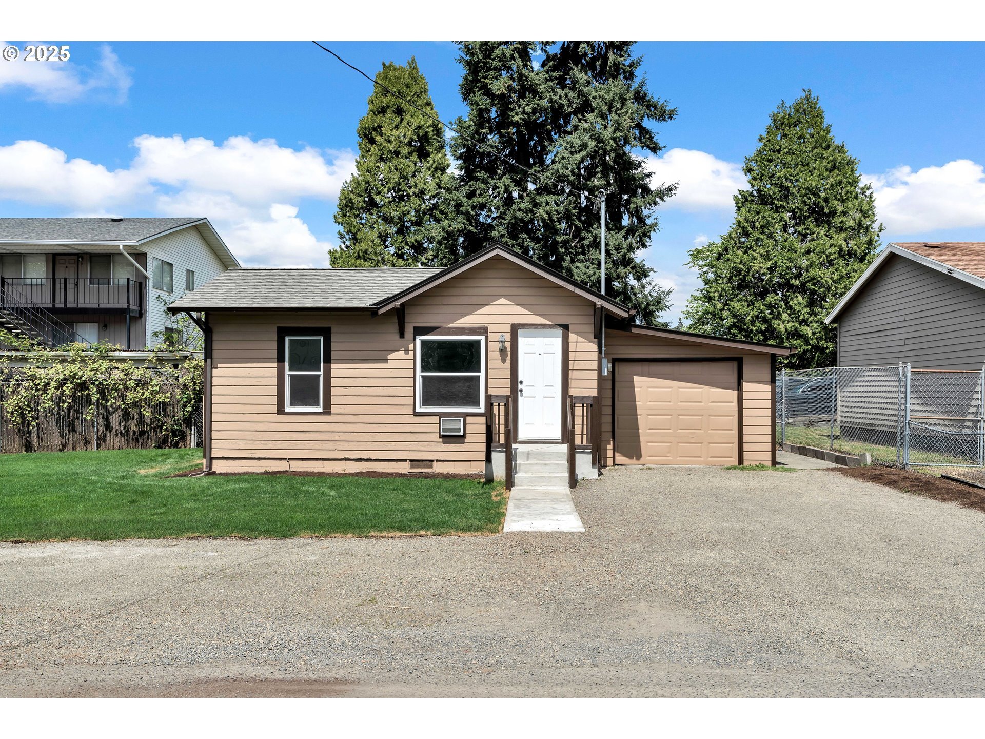2108 E 26th St  Vancouver WA 98661 photo