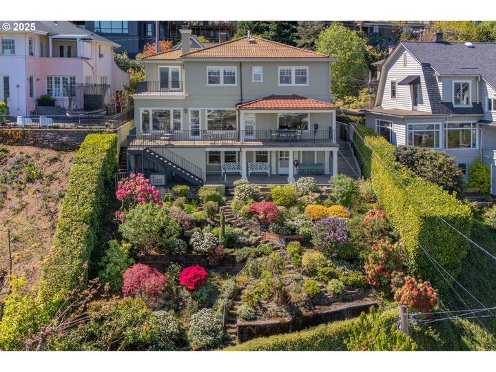 2831 NW Westover Rd  Portland OR 97210 photo