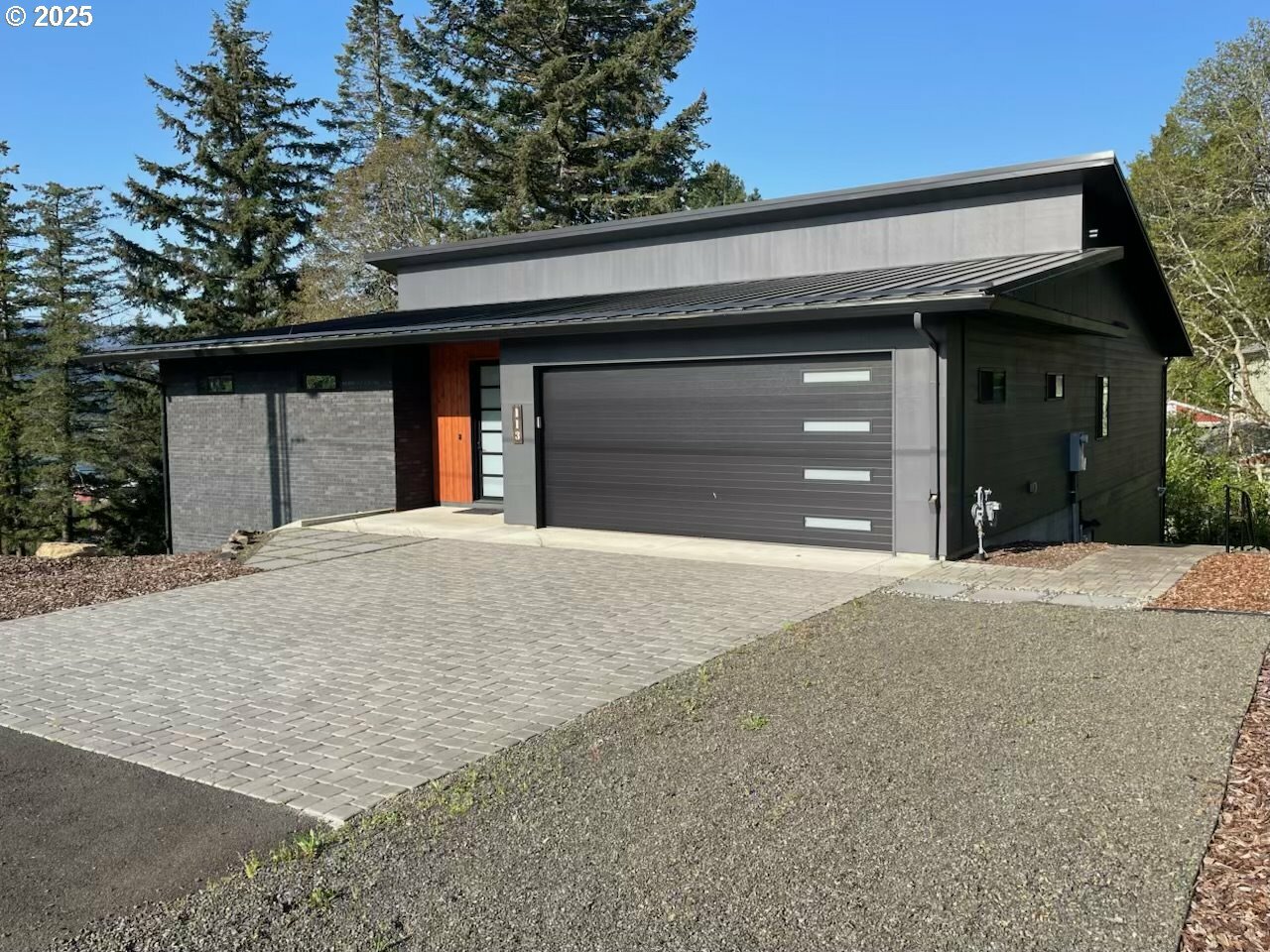 Property Photo: 113 NW Willard St WA 98648