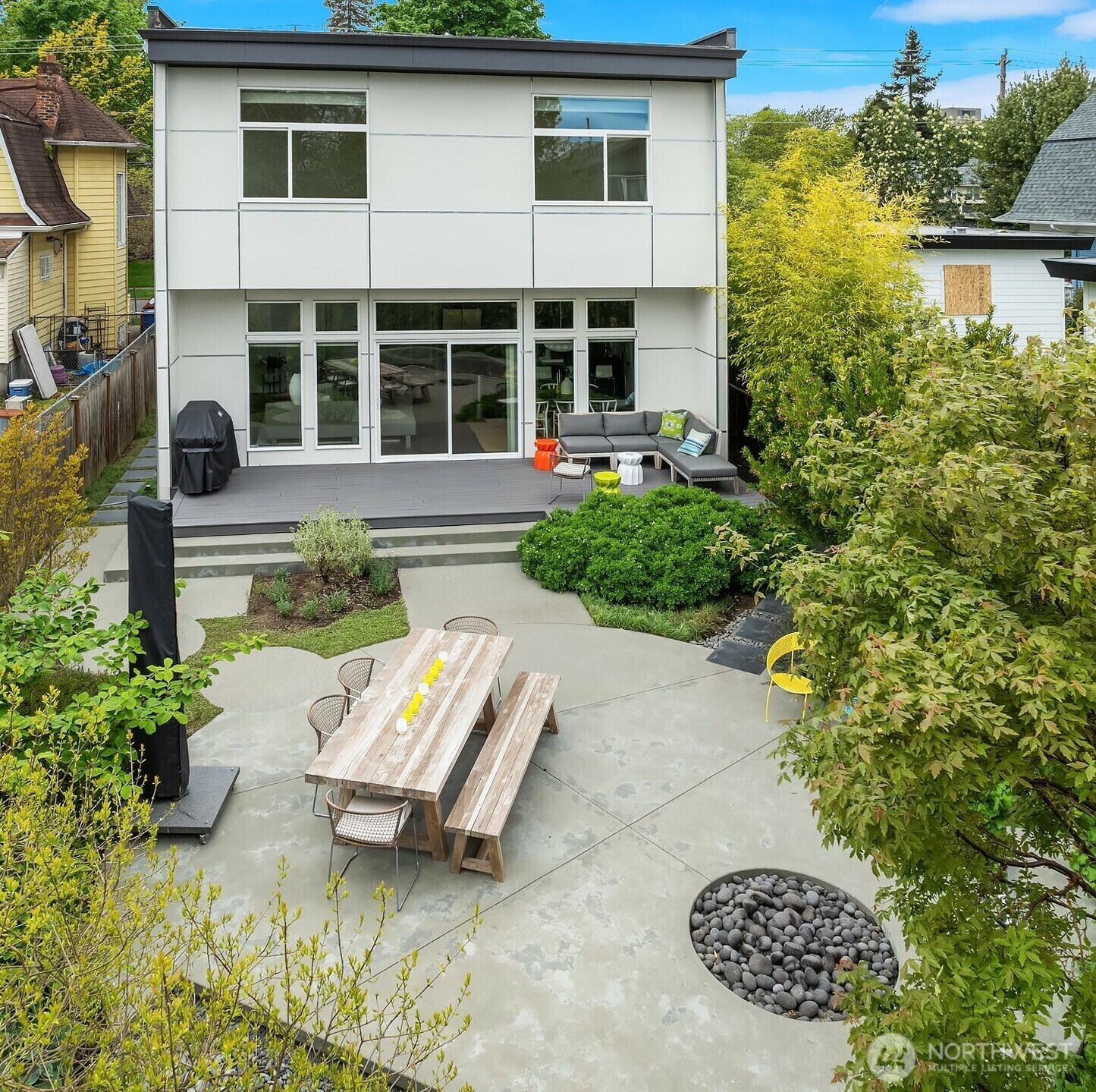 Property Photo: 310 19th Avenue WA 98112