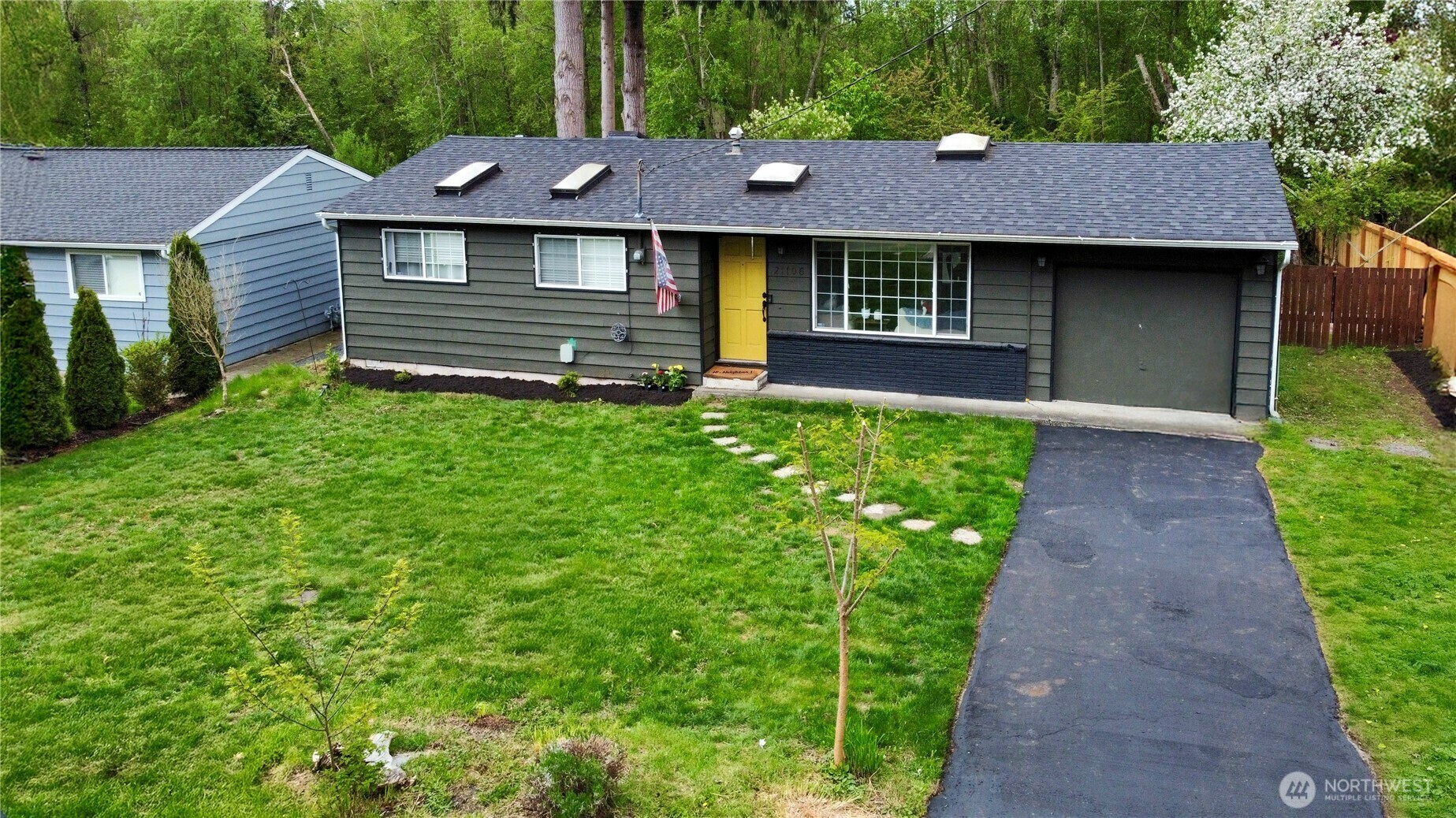 Property Photo: 21106 22nd Avenue W WA 98036