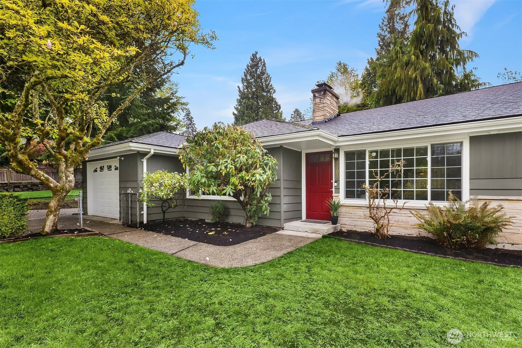 Property Photo: 9702 41st Avenue SW WA 98136