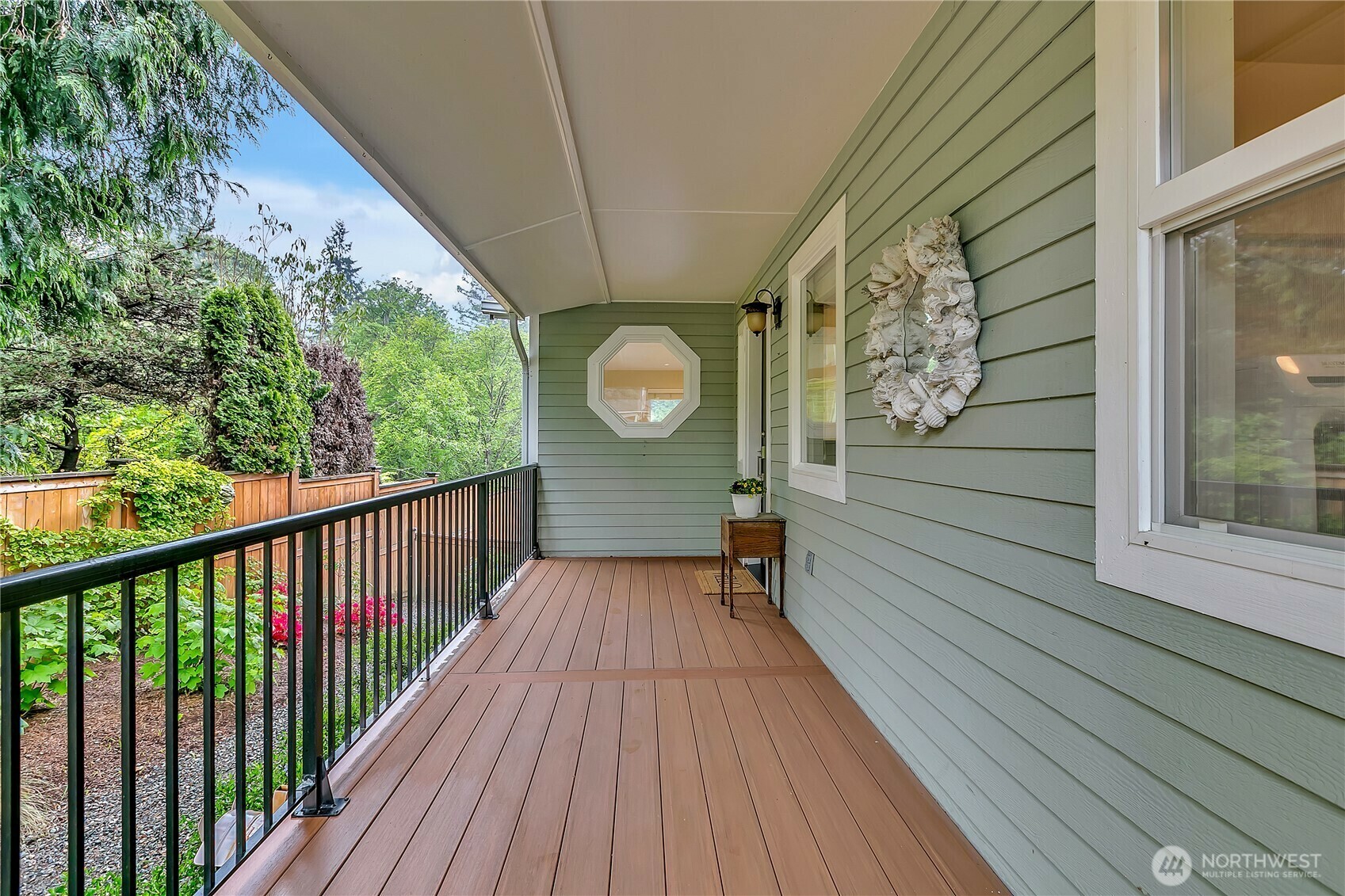 Property Photo: 18551 Brittany Drive SW WA 98166