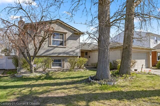 Property Photo:  26670 Wilson Drive  MI 48127 