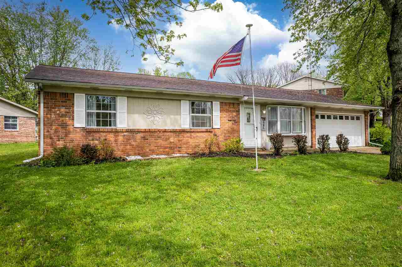 Property Photo: 409 SW 20th Street IN 47374
