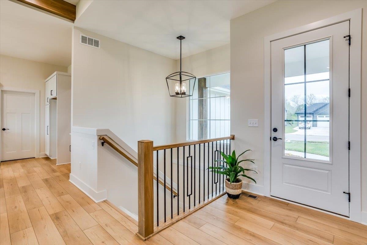 Property Photo: 3339 S Linden Ct KS 67210