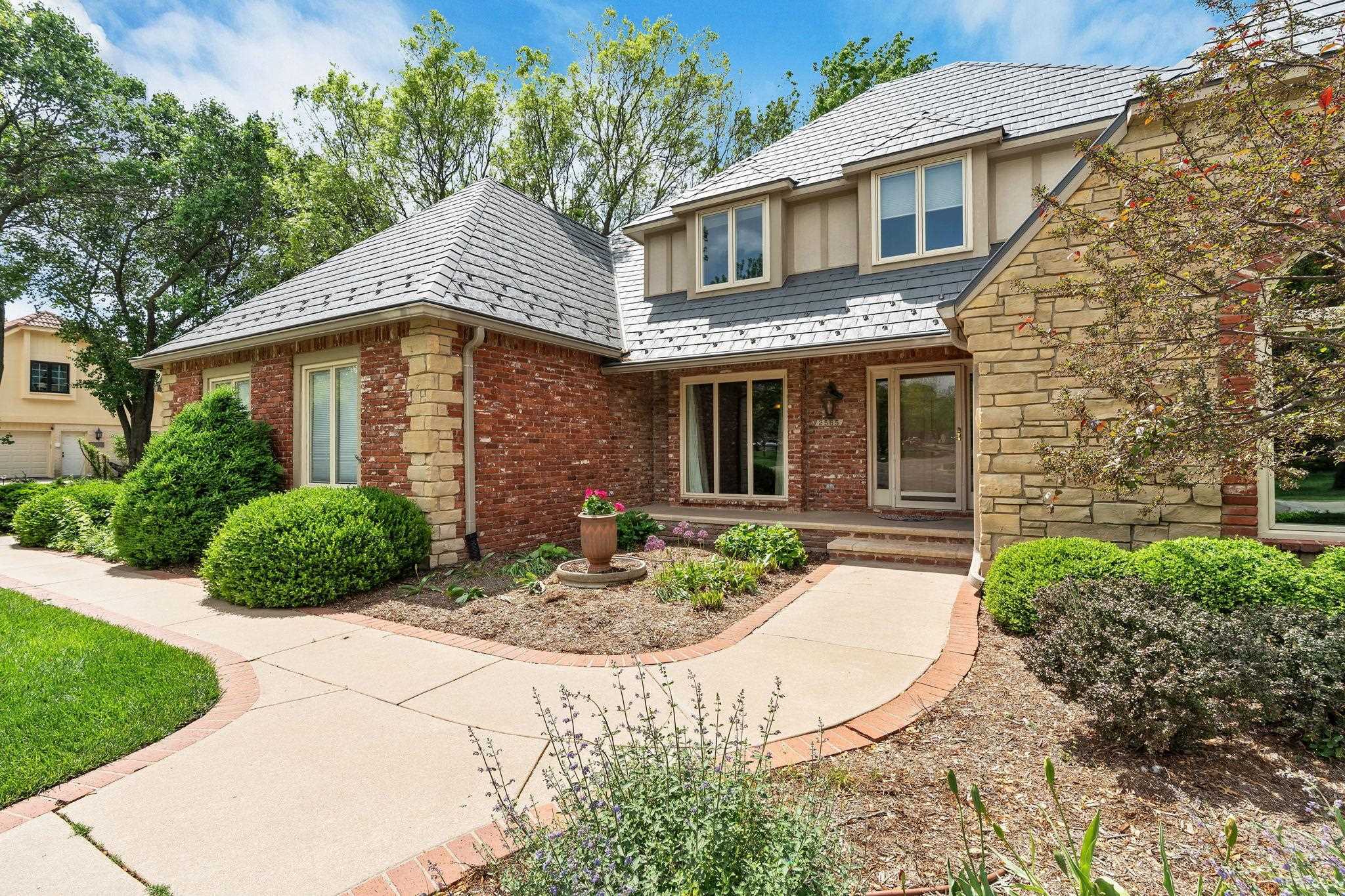 Property Photo: 2565 N Greenleaf Ct. KS 67226