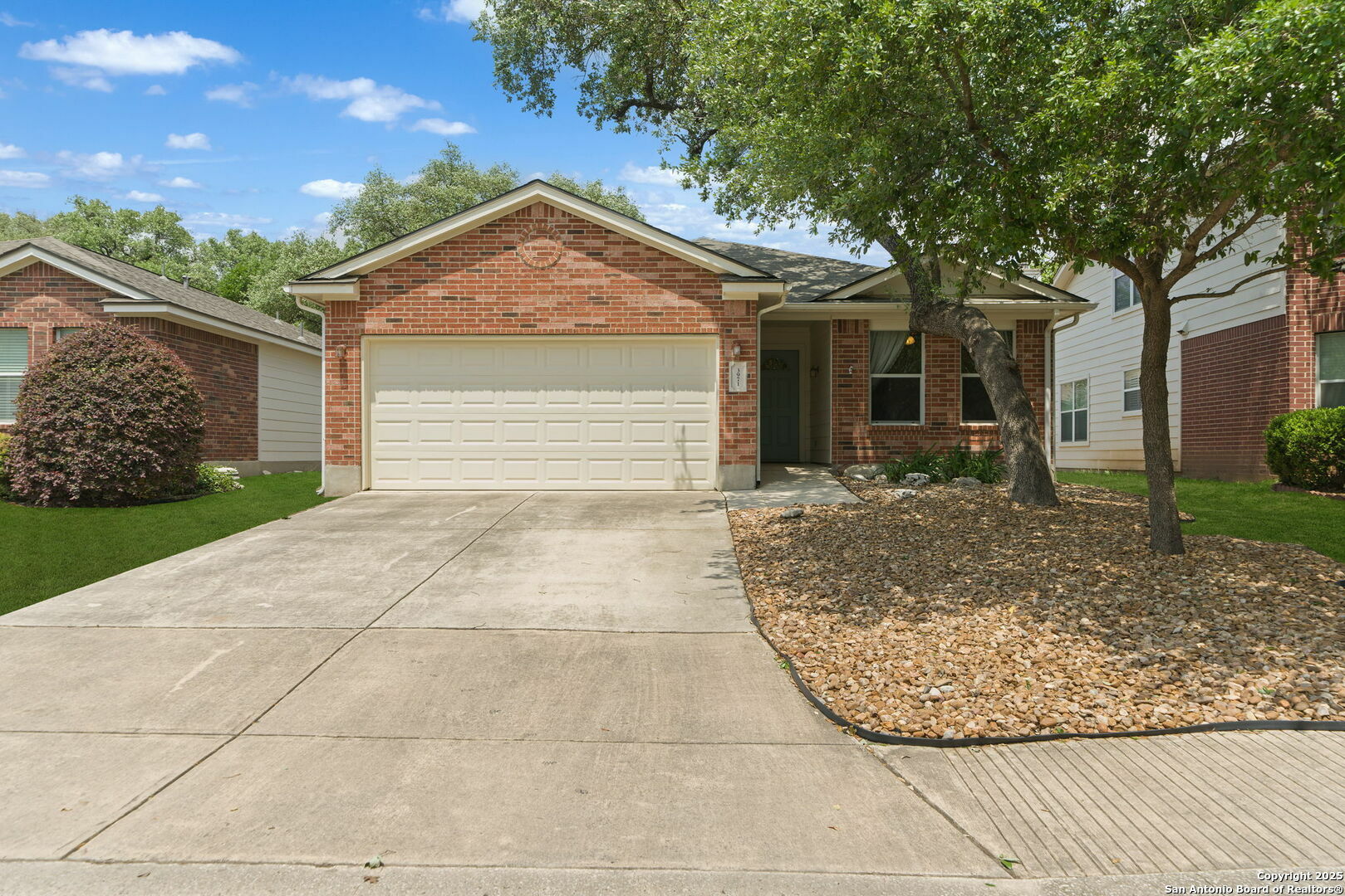 Property Photo: 3971 Alpine Aster TX 78259