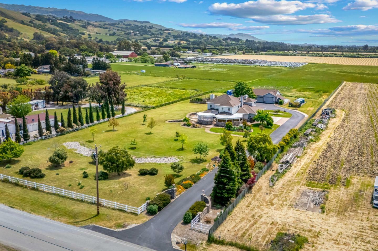 Property Photo: 2340 Tennant Avenue CA 95037