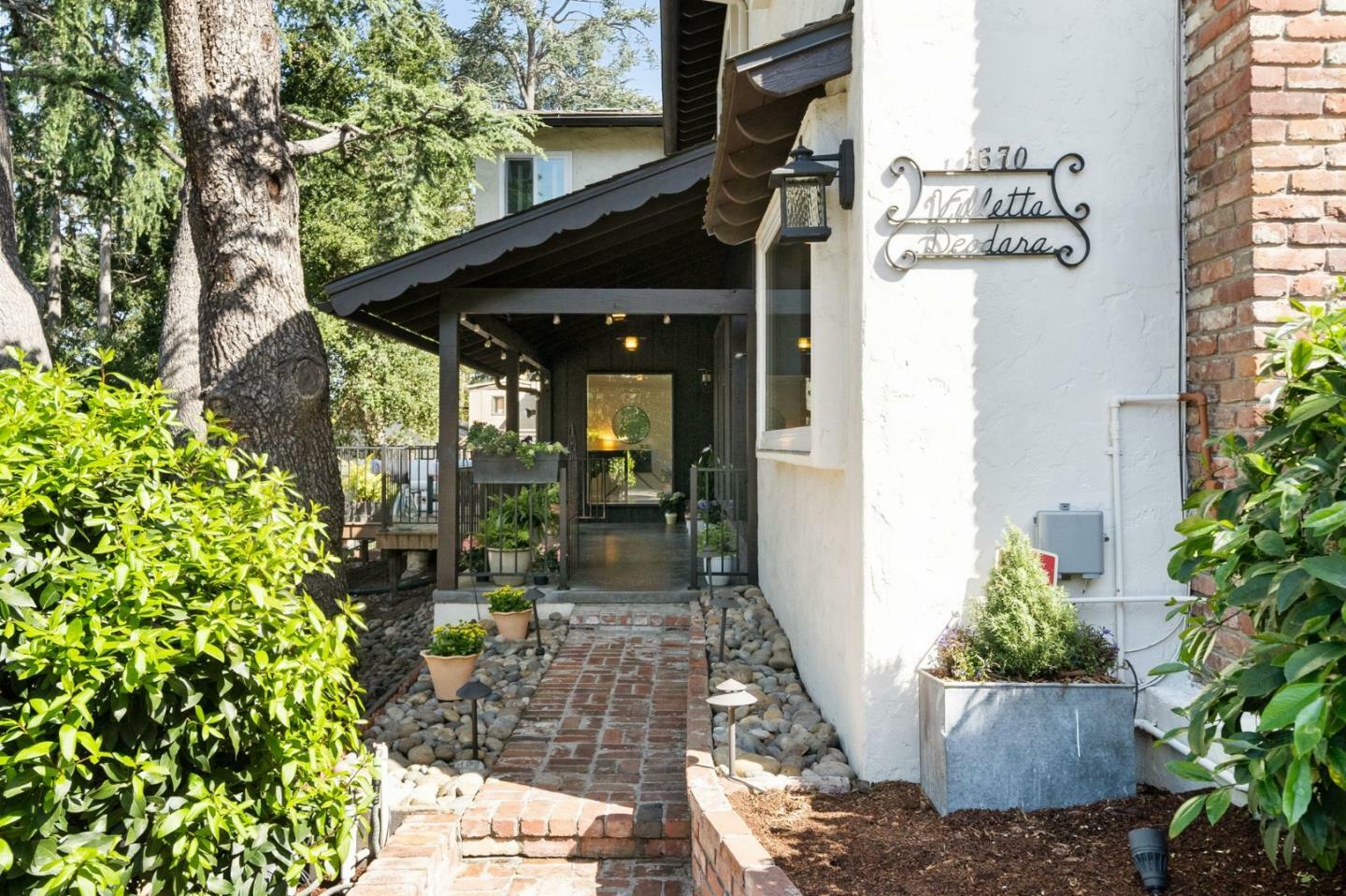 Property Photo:  1670 Whitham Avenue  CA 94024 