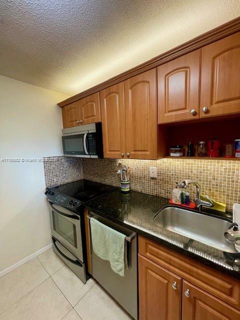 Property Photo: 7928 West Dr 603 FL 33141