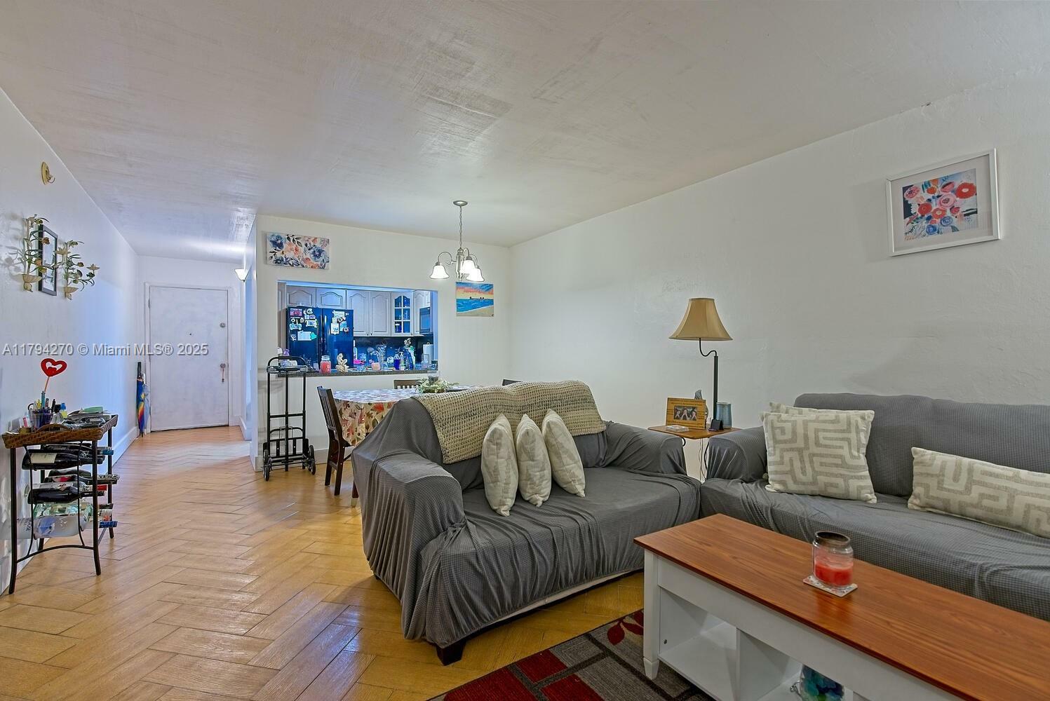 Property Photo: 11297 SW 88th St 117M FL 33176
