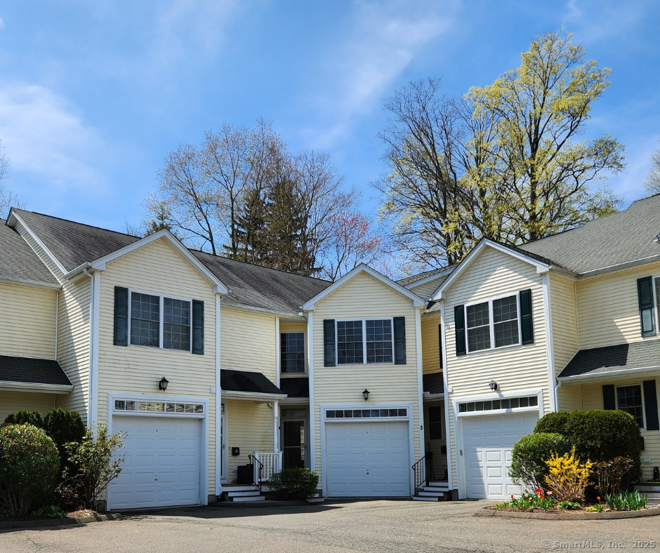 Property Photo: 134 Sanford Street 4 CT 06514