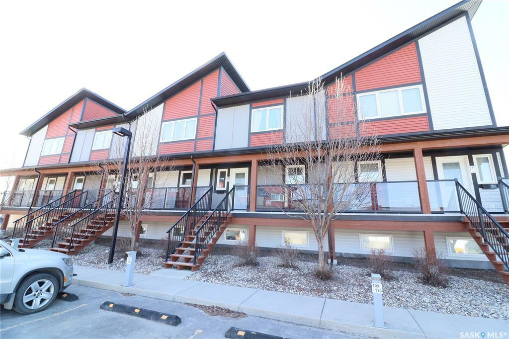 Photo de la propriété: 102 Manek Road 108 SK S7W 0V2