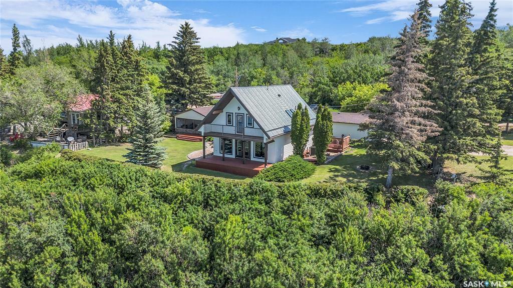 Property Photo: 8612 Archdekin Drive SK S0M 0L0