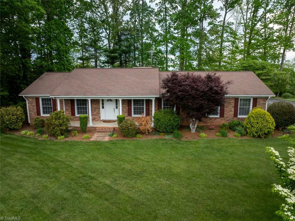 353 Knollwood Drive  Wilkesboro NC 28697 photo