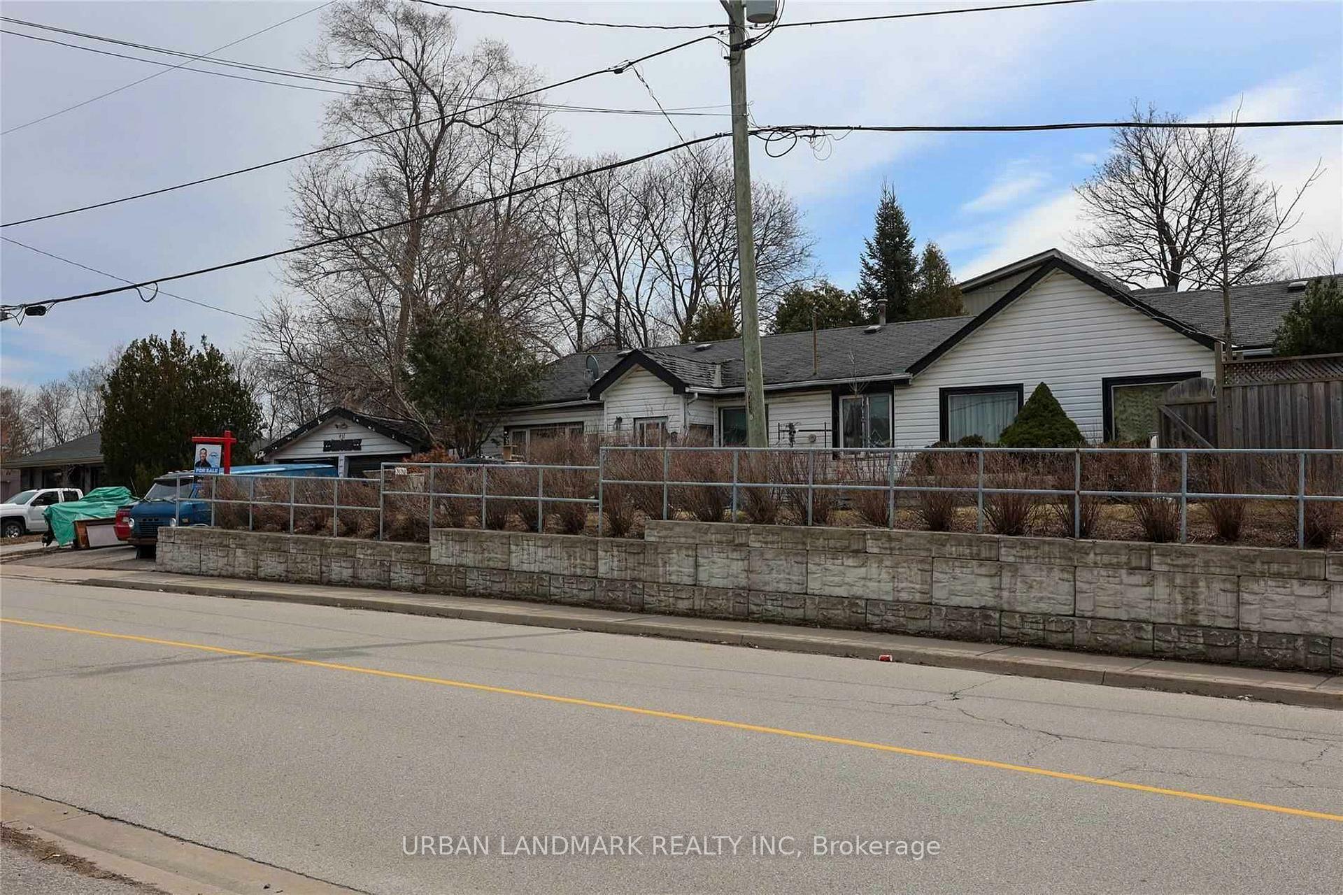 431 Sheppard Avenue  Pickering ON L1V 1E7 photo