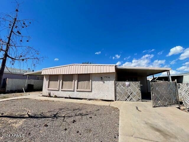 Property Photo: 7214 S 42nd Street AZ 85042