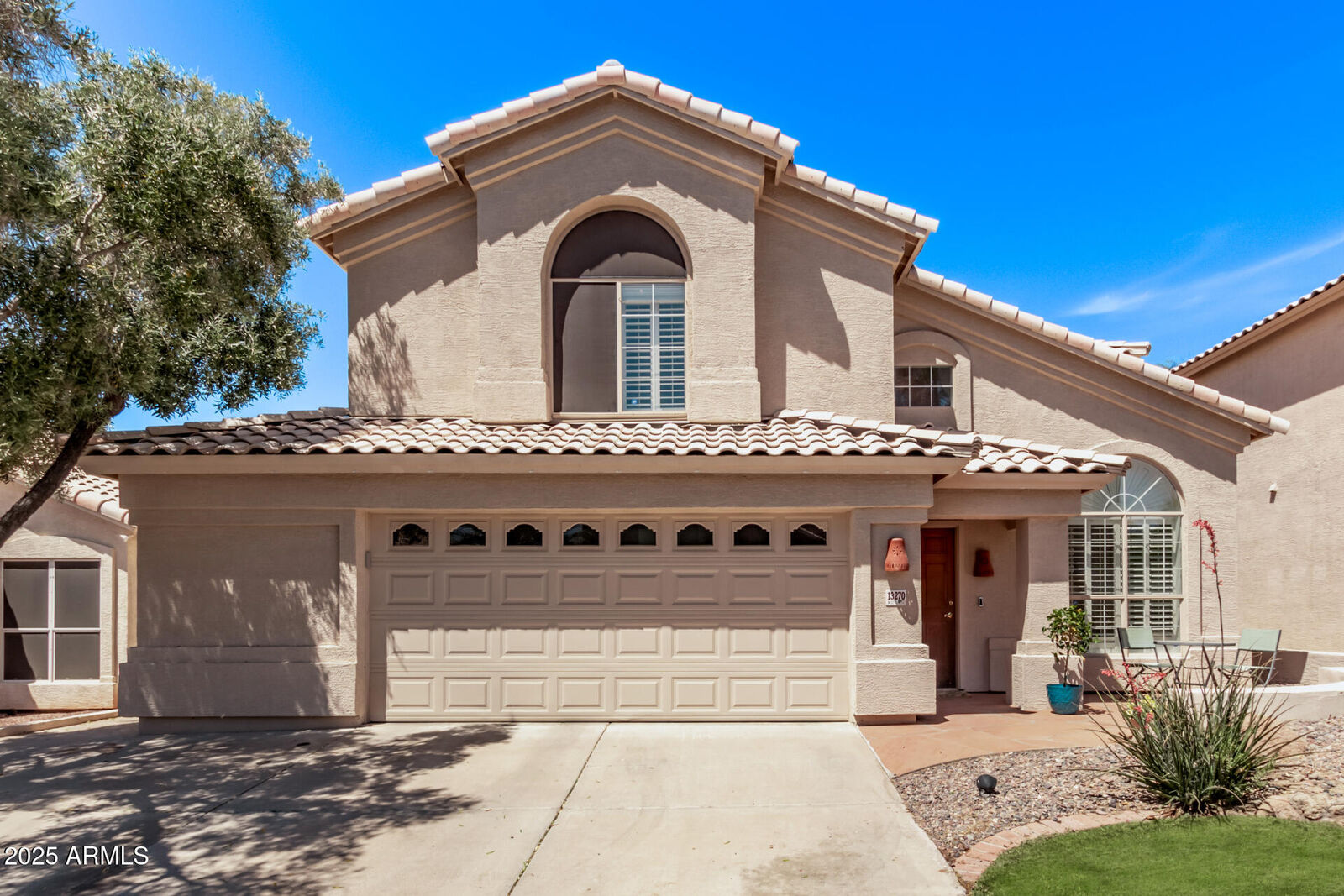 Property Photo: 13270 N 93rd Way AZ 85260