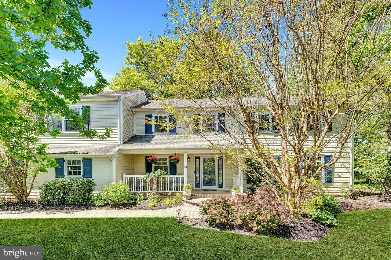 Property Photo: 12 Kings Court NJ 08534