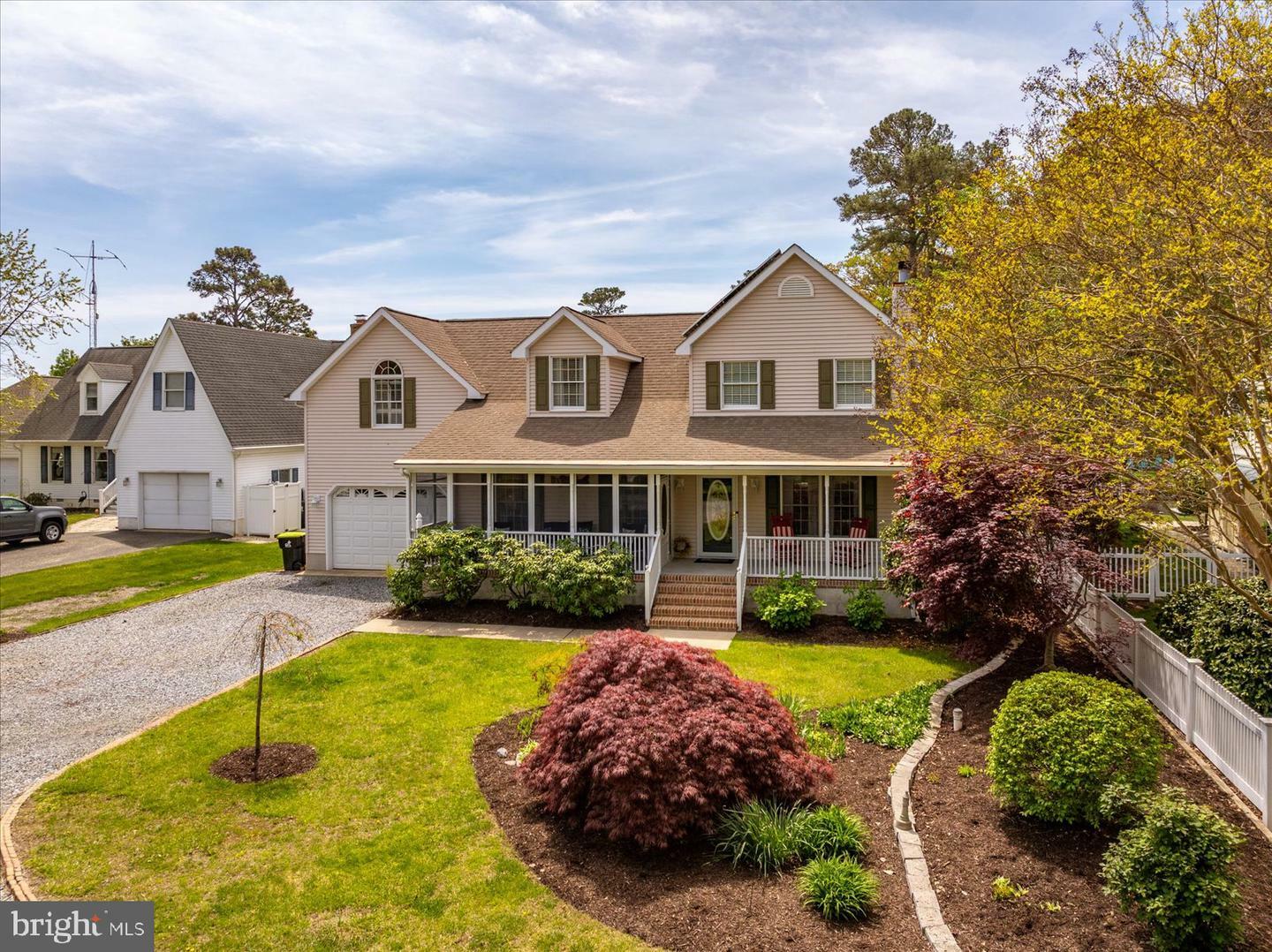 Property Photo: 37645 Oak Road DE 19975