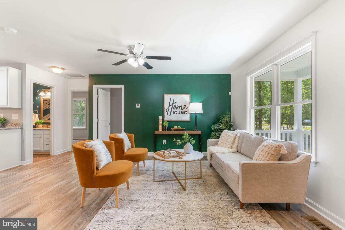 Property Photo: 68 Oak Lane VA 22443