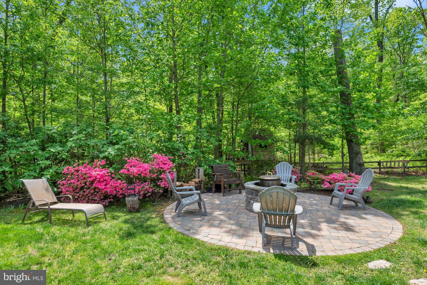 Property Photo: 417 Kings Way MD 21054