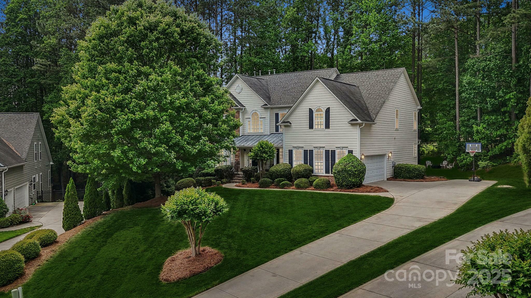 Property Photo: 109 Braxton Gate Court NC 28120