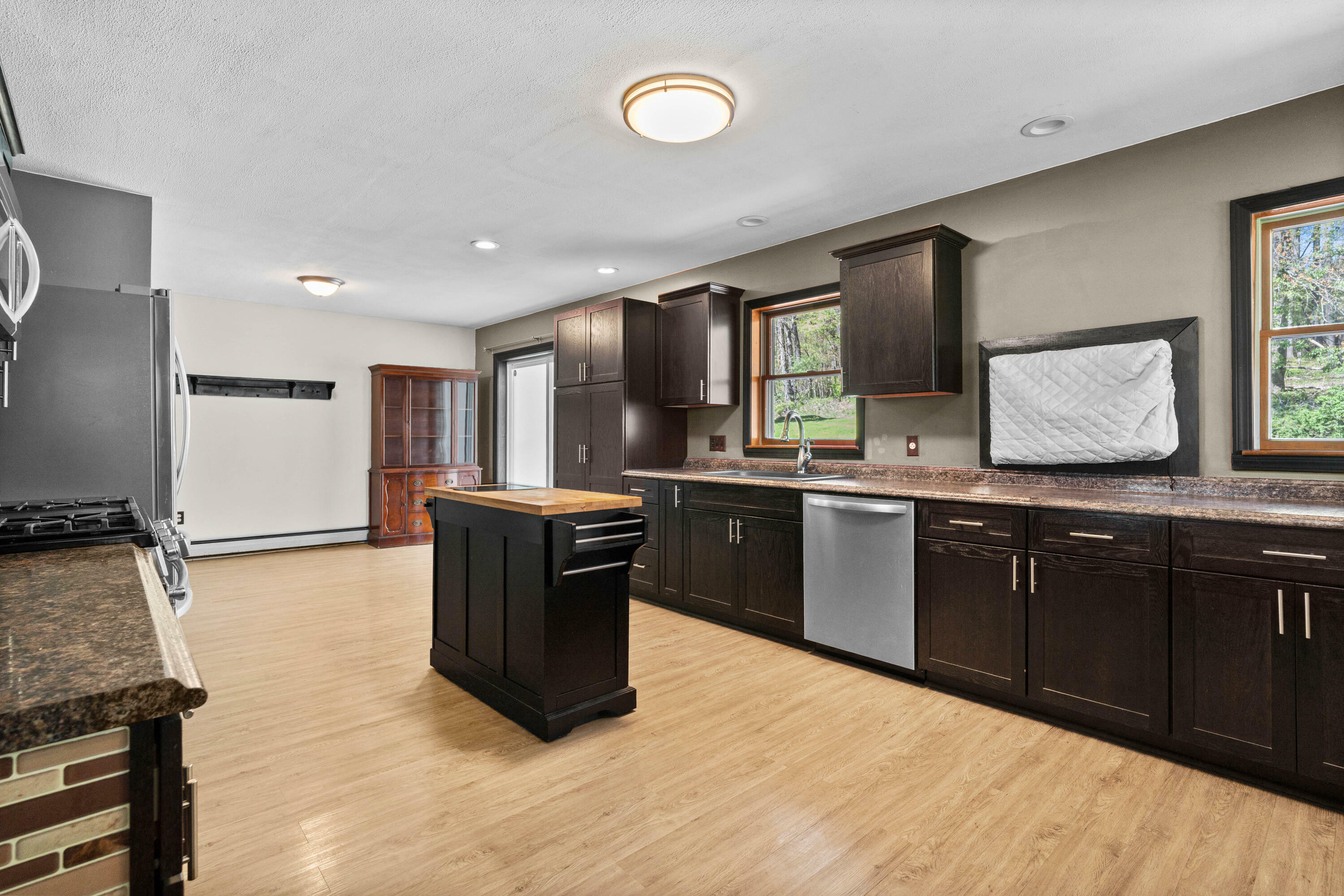 Property Photo: 148 3rd St PA 15840