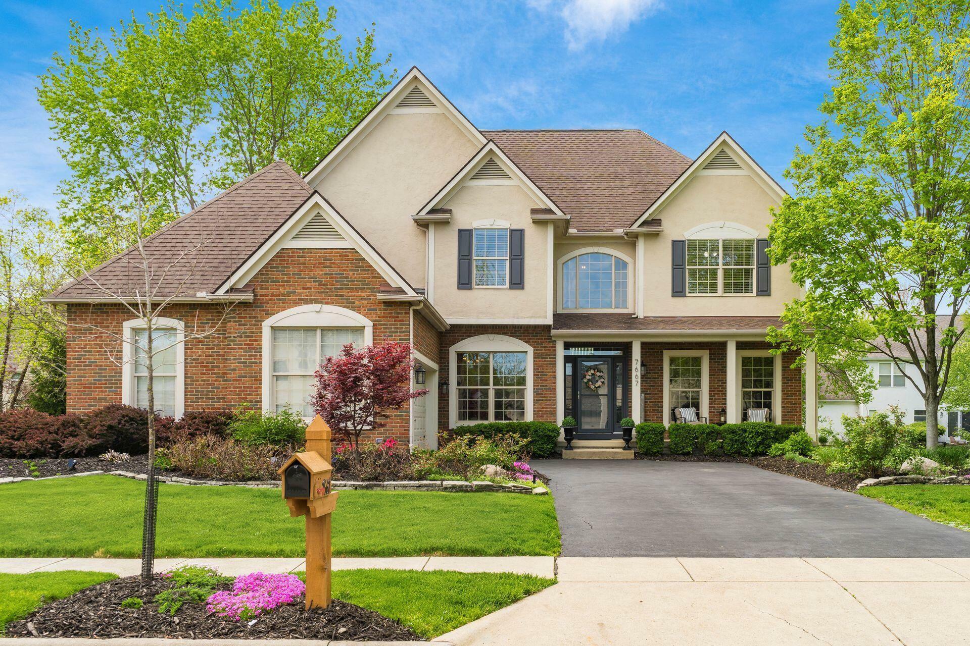 Property Photo: 7667 Wryneck Drive OH 43017