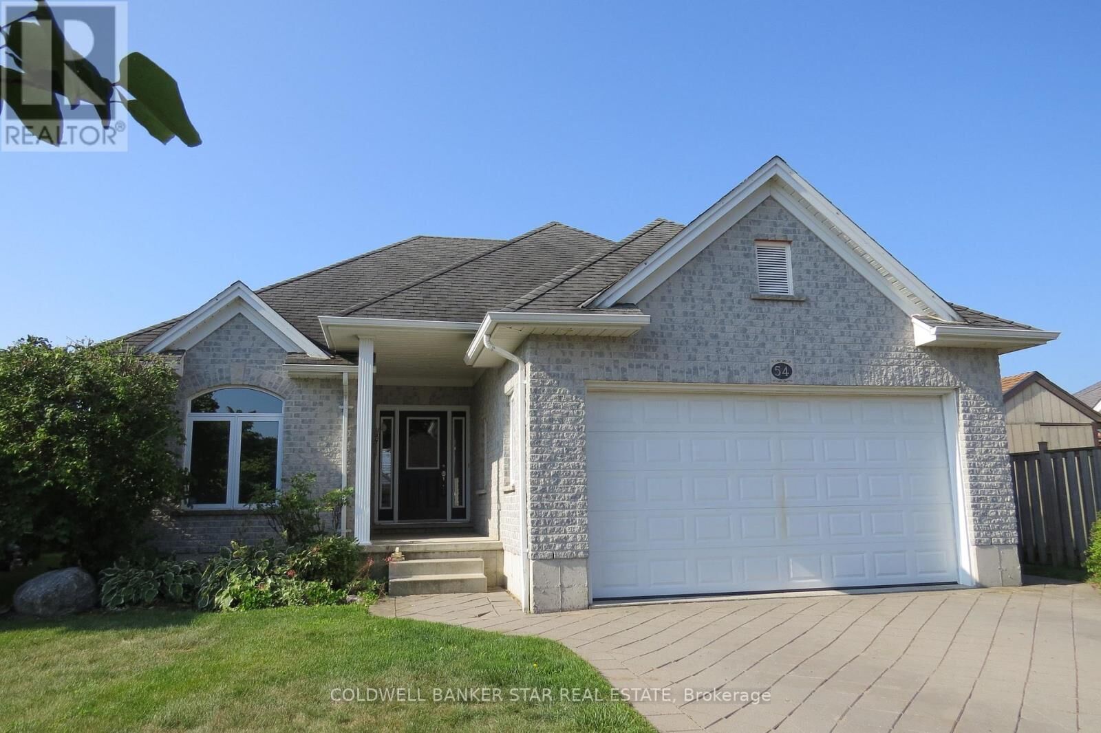 Property Photo: 54 Treadwell Street ON N5H 3J5
