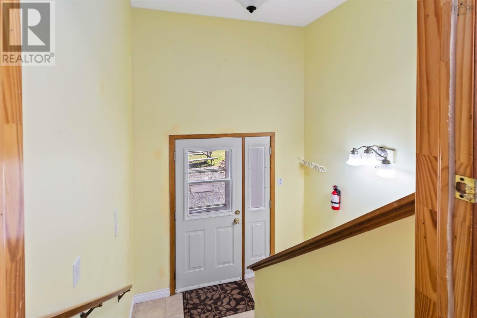 Property Photo: 6 Sylvia Drive NS B0N 1L0