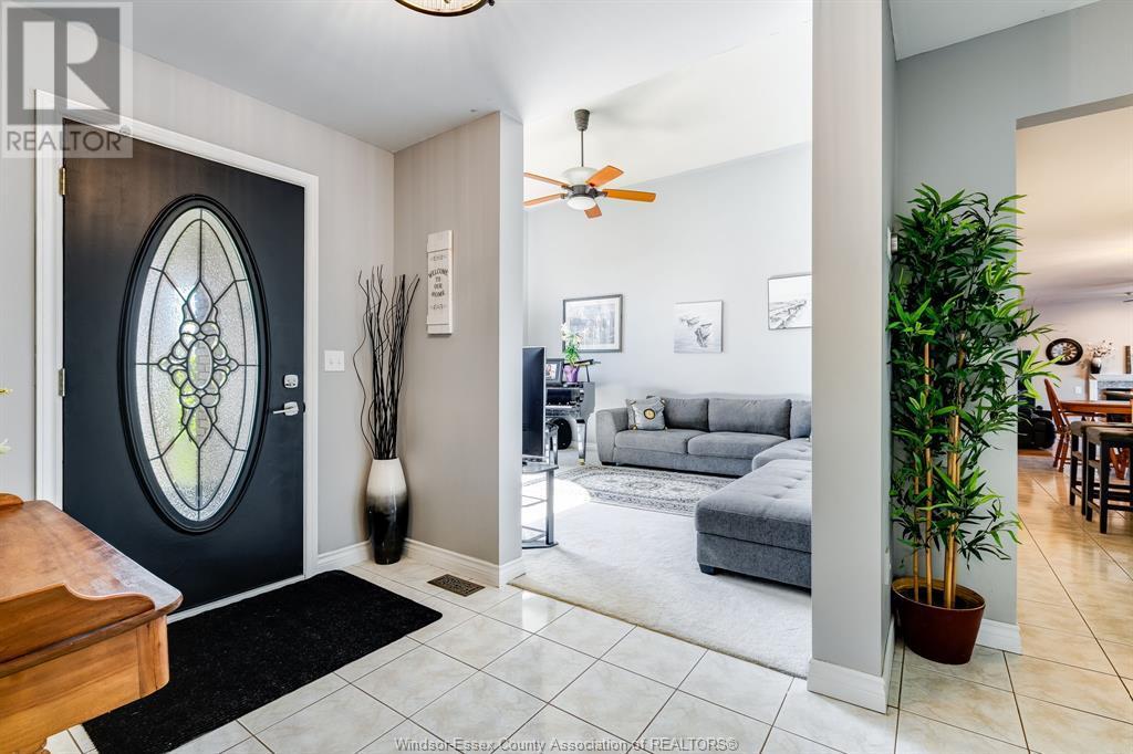 Property Photo: 811 Rivait Drive ON N0P 2L0