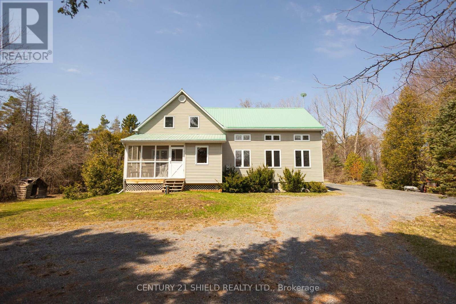 Property Photo: 19867 Kenyon Rd Concession 1 ON K0C 1A0