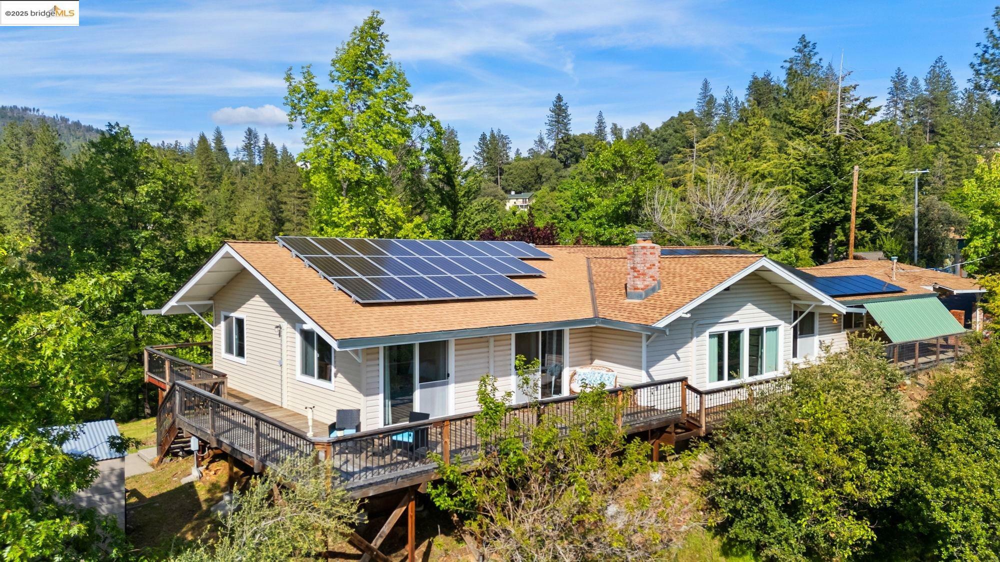 Property Photo: 20330 Westview Dr CA 95379