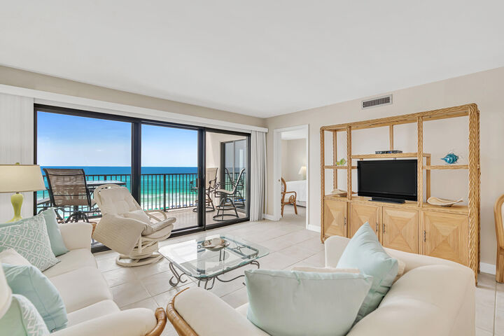 Property Photo:  1044 Highway 98 703  FL 32541 