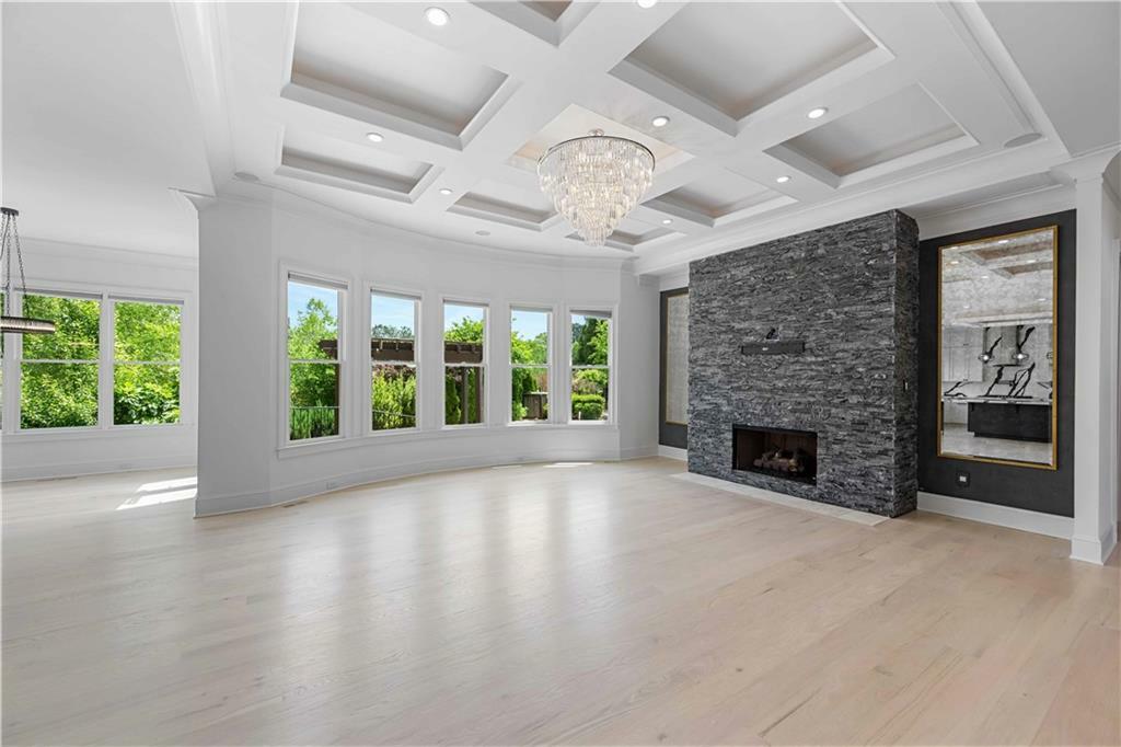 Property Photo: 5395 Lacosta Lane GA 30022